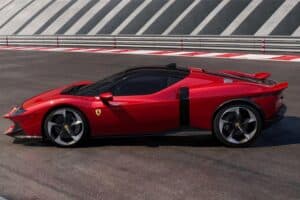 Ferrari-849-Testarossa-4