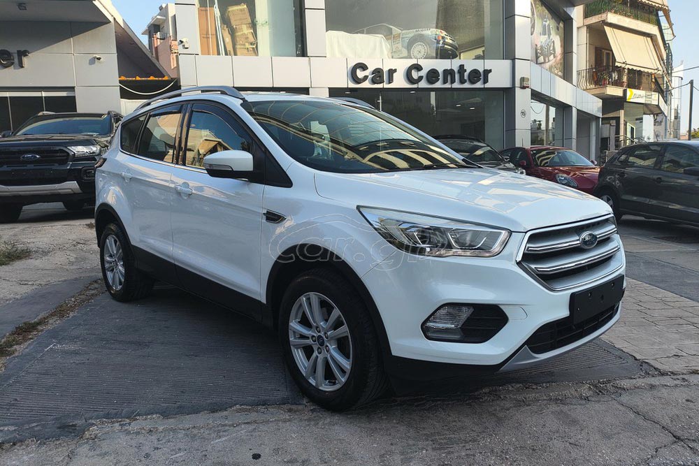 Ευκαιρία Ford Kuga 1.5 diesel με λίγα χιλιόμετρα