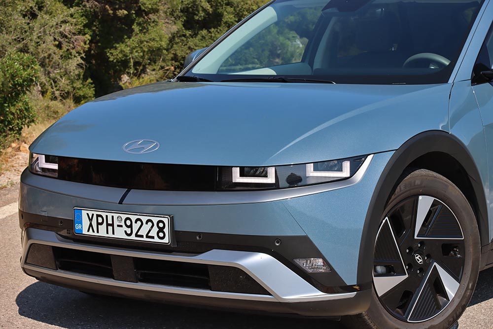https://autogreeknews.gr/wp-content/uploads/2025/09/Hyundai-Ioniq-5-FL-230-PS-25.jpg