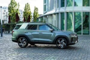 KGM Torres Hybrid (4)