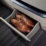 Kia-Carnival-Hi-Limousine-11