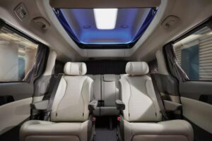Kia-Carnival-Hi-Limousine-4