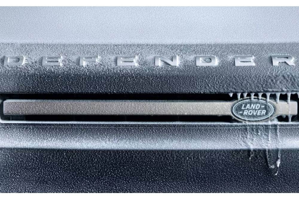 «Στον πάγο» η παραγωγή της Land Rover μέχρι νεωτέρας