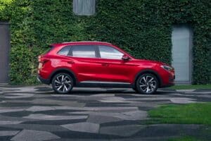 MG-ZS-Max-Hybrid+-side