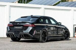 Manhart-Performance-MH5-900-E-Schwarz-2