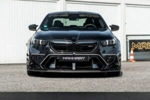 Manhart-Performance-MH5-900-E-Schwarz-4