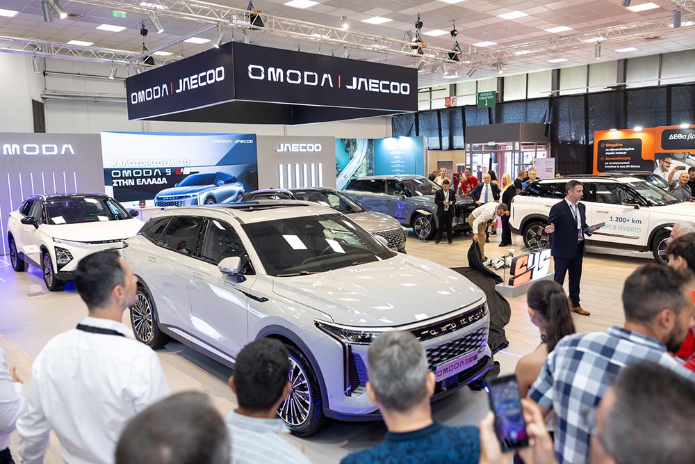 https://autogreeknews.gr/wp-content/uploads/2025/09/Omoda-9-1.jpg
