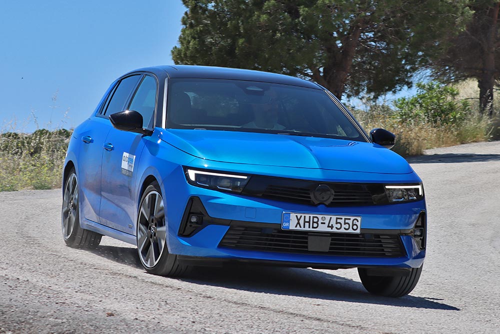 https://autogreeknews.gr/wp-content/uploads/2025/09/Opel-Astra-electric-13.jpg