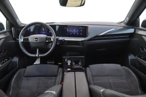 Opel Astra electric (18)