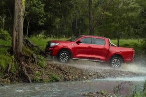 POER300_Red_Offroad-River_d