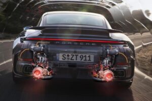 Porsche-911-Turbo-S-(14)