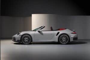 Porsche-911-Turbo-S-(5)