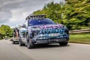 Porsche-Cayenne-Electric-00001-2048×1365