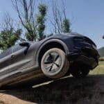 Porsche-Cayenne-Electric-Prototype-(11)