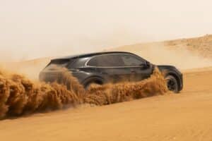 Porsche-Cayenne-Electric-Prototype-(2)