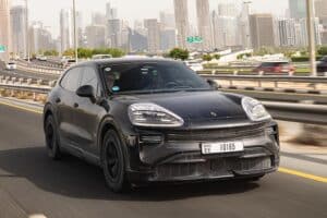 Porsche-Cayenne-Electric-Prototype-(8)