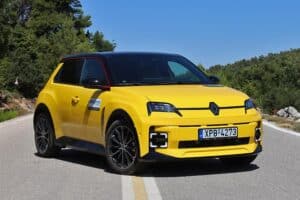 Renault 5 E-Tech 150 PS (7)