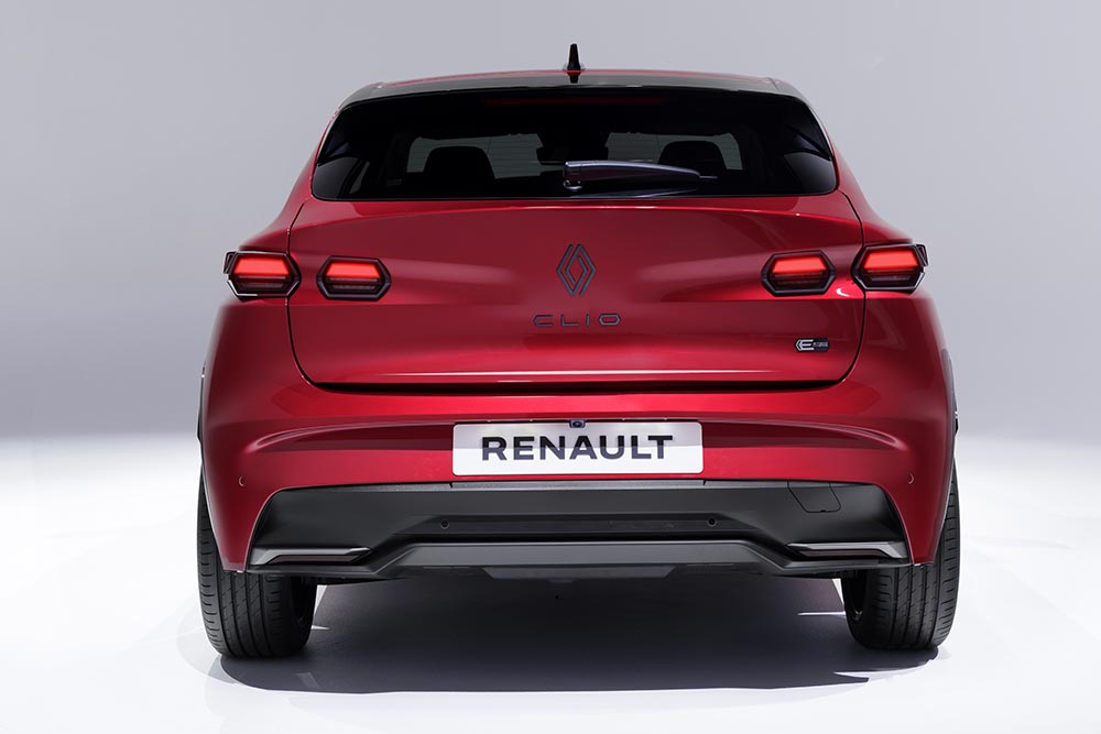 https://autogreeknews.gr/wp-content/uploads/2025/09/Renault-Clio-2025-14.jpg