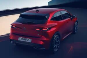 Renault-Clio-full-hybrid-E-Tech—Esprit-Alpine—Absolute-Red