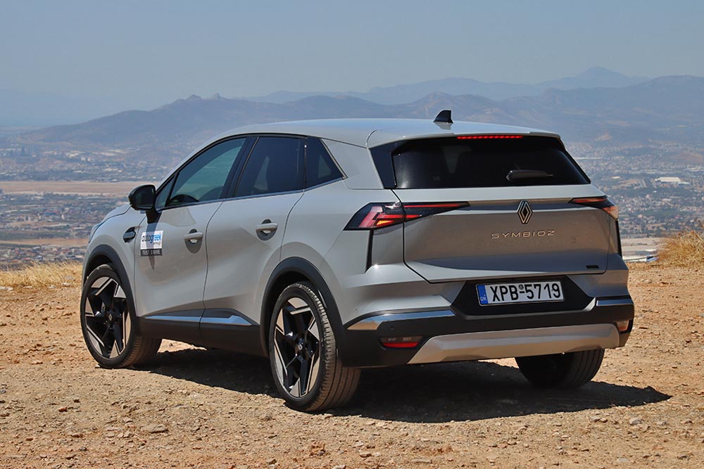 https://autogreeknews.gr/wp-content/uploads/2025/09/Renault-Symbioz-E-Tech-145-42.jpg