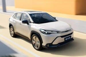 Toyota-Frontlander-2