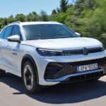 VW Tiguan 1.5 eHybrid 204PS DSG R-Line (1)