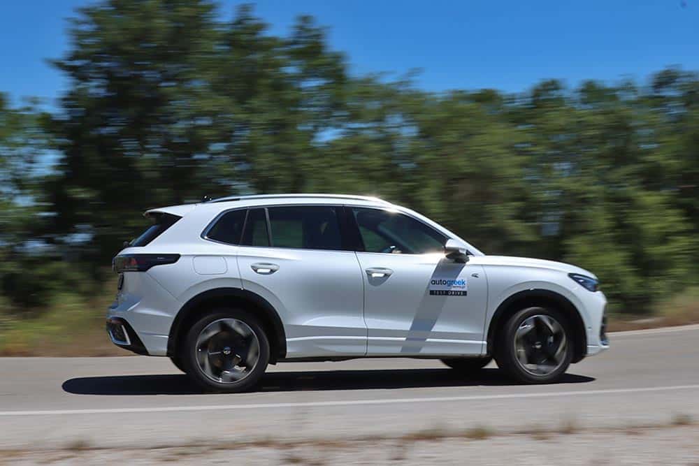 https://autogreeknews.gr/wp-content/uploads/2025/09/VW-Tiguan-1.5-eHybrid-204PS-DSG-R-Line-8.jpg
