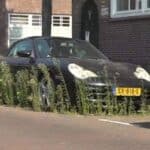 abandoned porsche 911