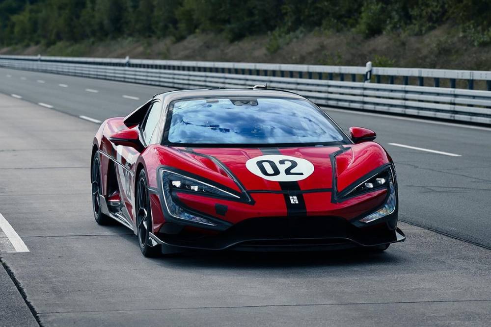 https://autogreeknews.gr/wp-content/uploads/2025/09/byd-speed-record-02.jpg