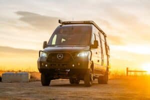 edgewood-is-a-feature-rich-camper-van-that-blends- (1)