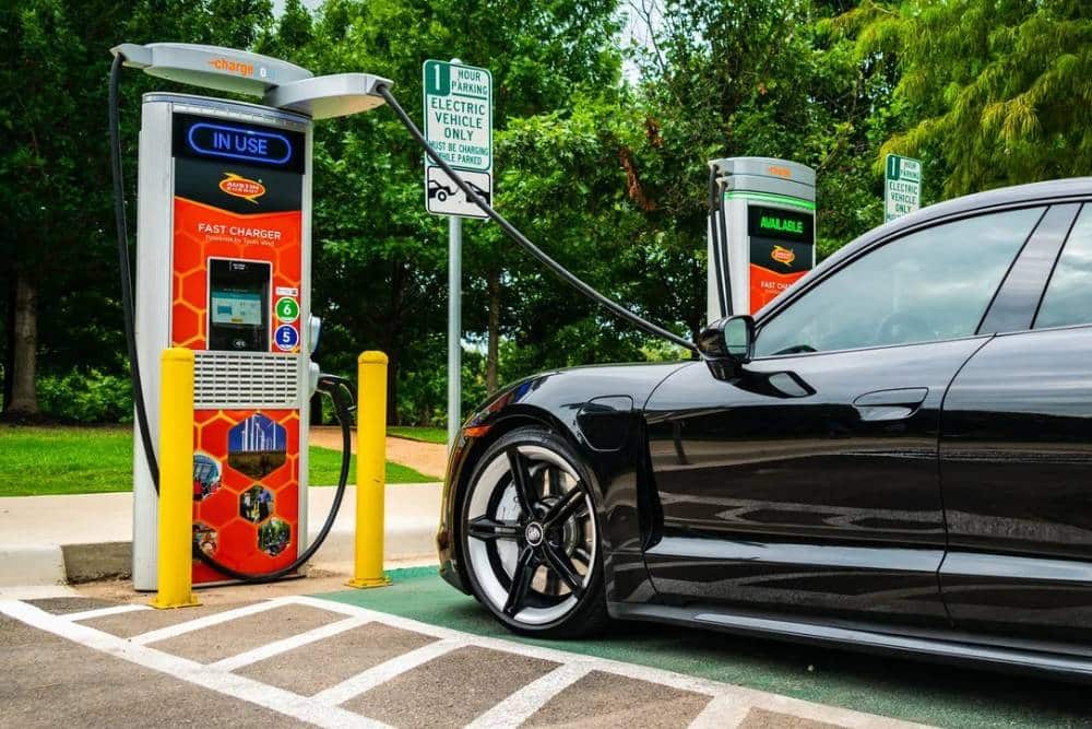 Ηλεκτρικό έφαγε κλήση για ηχορύπανση!