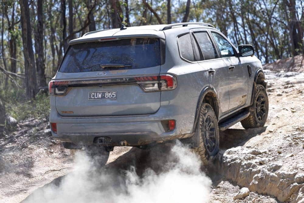 https://autogreeknews.gr/wp-content/uploads/2025/09/ford-everest-tremor-12.jpg