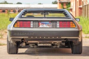 he-bought-a-delorean-drove-600-miles-is-now-sellin (2)