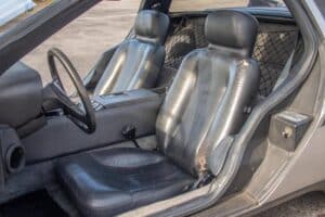 he-bought-a-delorean-drove-600-miles-is-now-sellin (6)