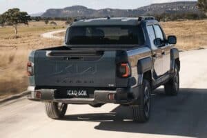 kia tasman australia 02