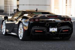 owners-sells-ferrari-sf90-stradale-for-278000-unde (10)