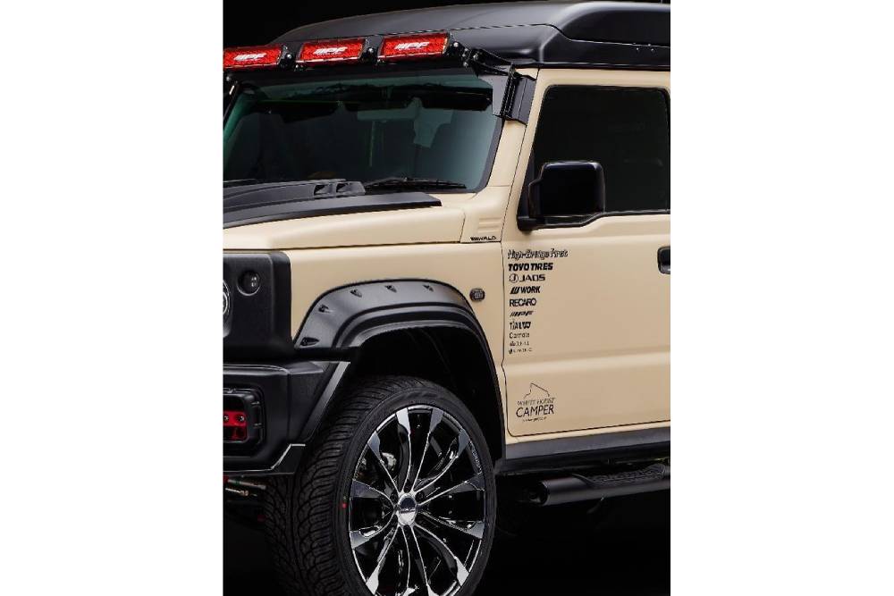 https://autogreeknews.gr/wp-content/uploads/2025/09/suzuki-jimny-gets-a-wild-makeover-in-japan_8.jpg