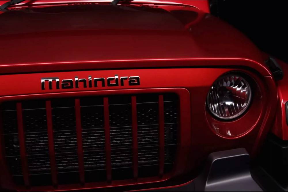https://autogreeknews.gr/wp-content/uploads/2025/10/2025-Mahindra-Thar-1-2048x1152-1.jpg