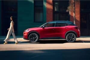 2025-lexus-lbx-vibrant-edition-01-1920×1080-300728