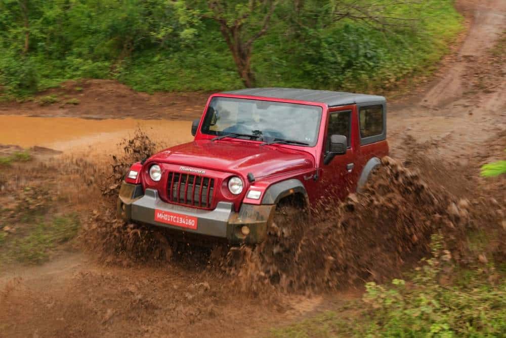 Νέο Mahindra Thar φέρνει το Wrangler στις 9.700 ευρώ (+video)