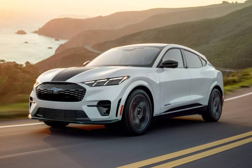 Νέα σπέσιαλ Ford Mustang Mach-E GT California