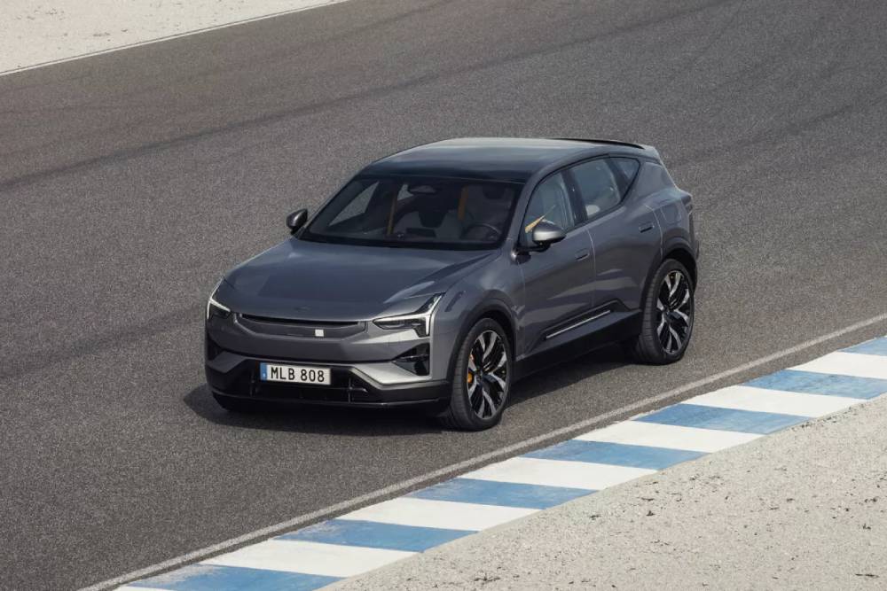 https://autogreeknews.gr/wp-content/uploads/2025/10/2026-Polestar-3-1001-28-2048x1536-1.jpg