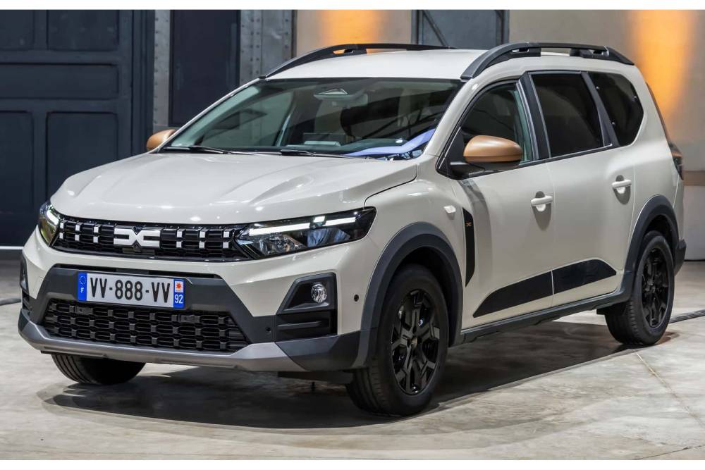 https://autogreeknews.gr/wp-content/uploads/2025/10/2026-dacia-jogger.jpg