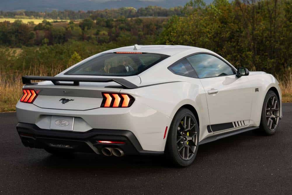 https://autogreeknews.gr/wp-content/uploads/2025/10/2026-mustang-ecoboost-with-the-rtr-package-8.jpg