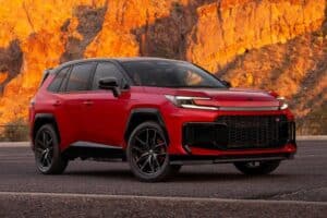 2026-toyota-rav4-arrives-this-winter-the-first-eve (7)