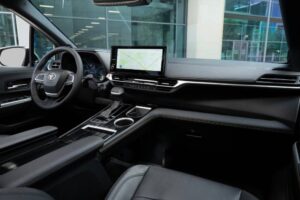 2026-toyota-sienna-is-ready-to-come-out-packing-mo (3)