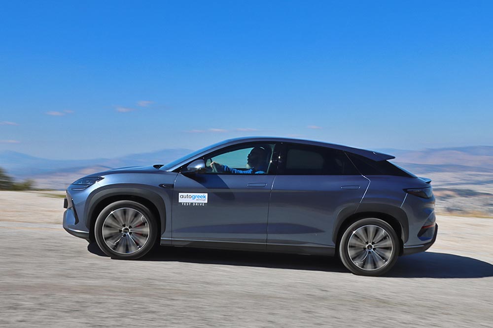 https://autogreeknews.gr/wp-content/uploads/2025/10/BYD-Sealion-7-AWD-530-PS-13.jpg
