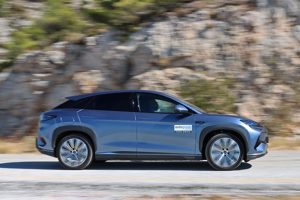 https://autogreeknews.gr/wp-content/uploads/2025/10/BYD-Sealion-7-AWD-530-PS-14.jpg