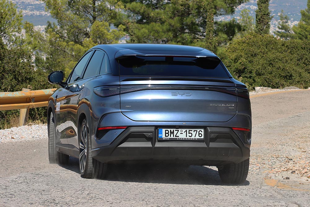 https://autogreeknews.gr/wp-content/uploads/2025/10/BYD-Sealion-7-AWD-530-PS-5.jpg