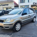 Ford-Fusion-2003-CarCenter-(2)